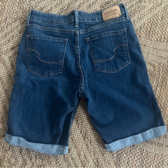 Levi Strauss Signature Bermuda Shorts - Picture 6 of 8